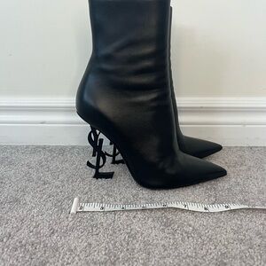 Saint Laurent Opyum Black Heeled Boots with Logo Heel